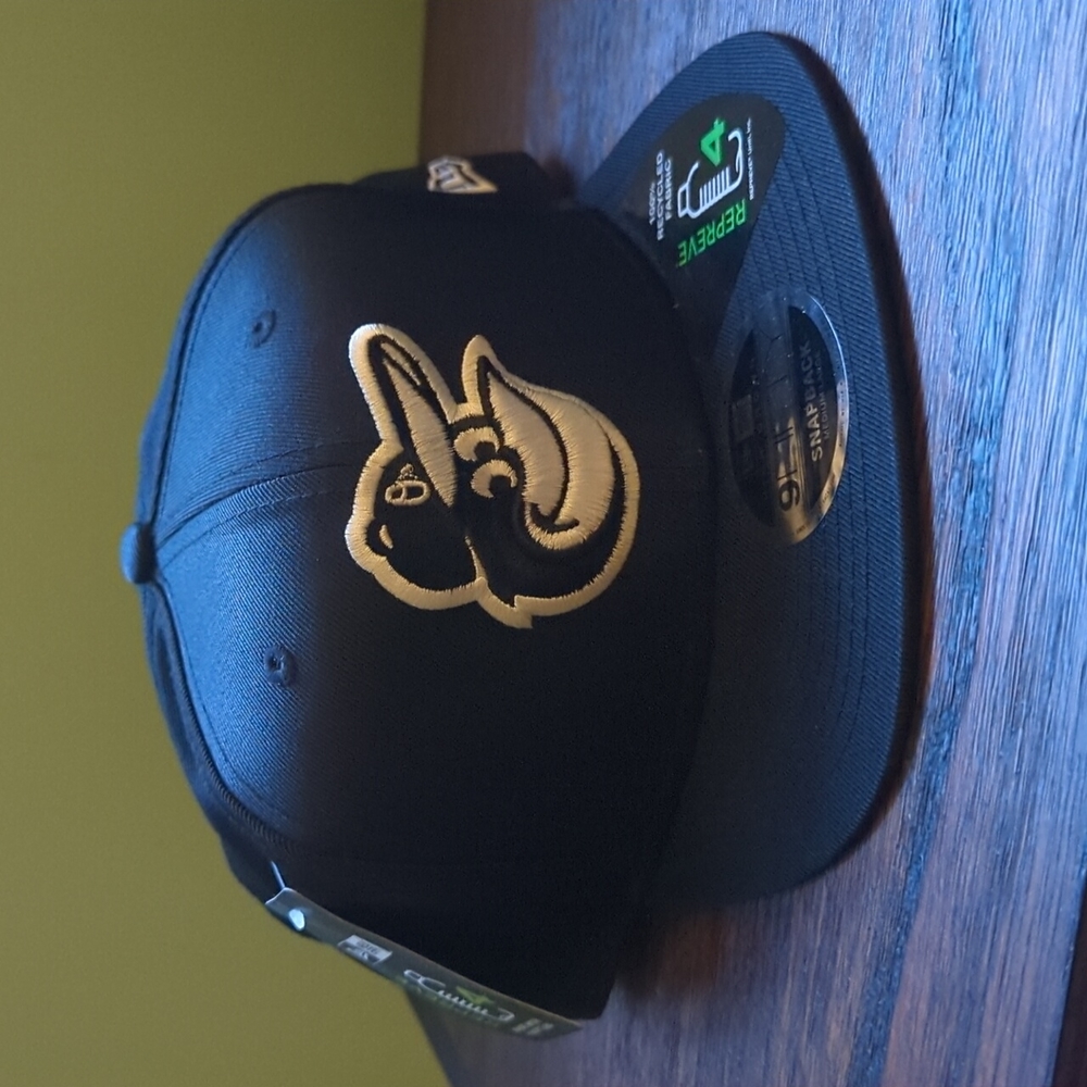 Baltimore Orioles black newer cap high crown 950